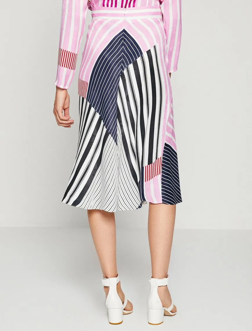 12156 Pink Patterned Midi Skirt