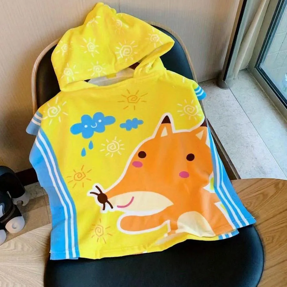 Adorable Cartoon Hooded Bath Towel for Kids QuickDrying Robe