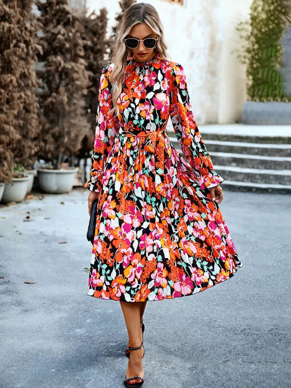 Bohemian Bell Sleeve Round Neck Pleated Midi Dress