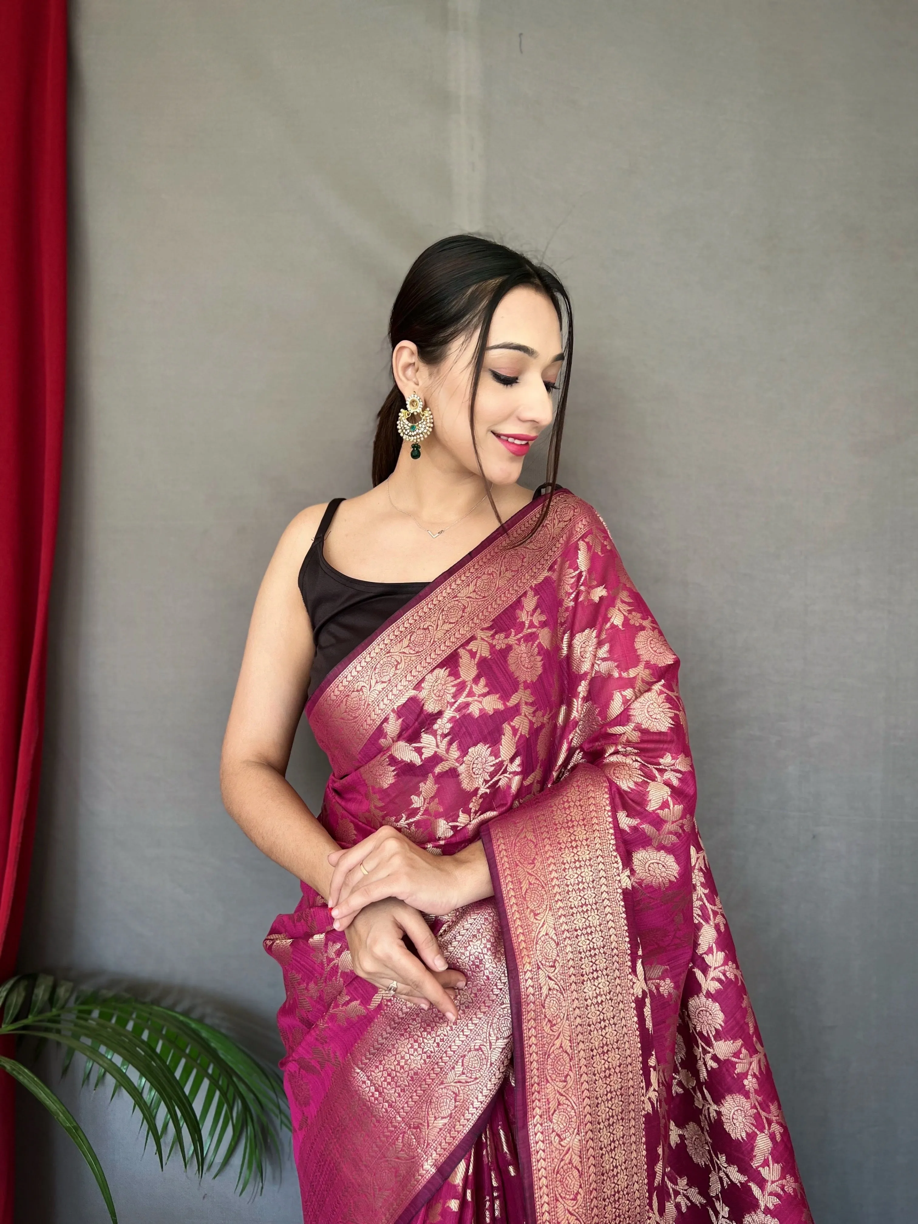 Burgundy Saree in Cotton Linen