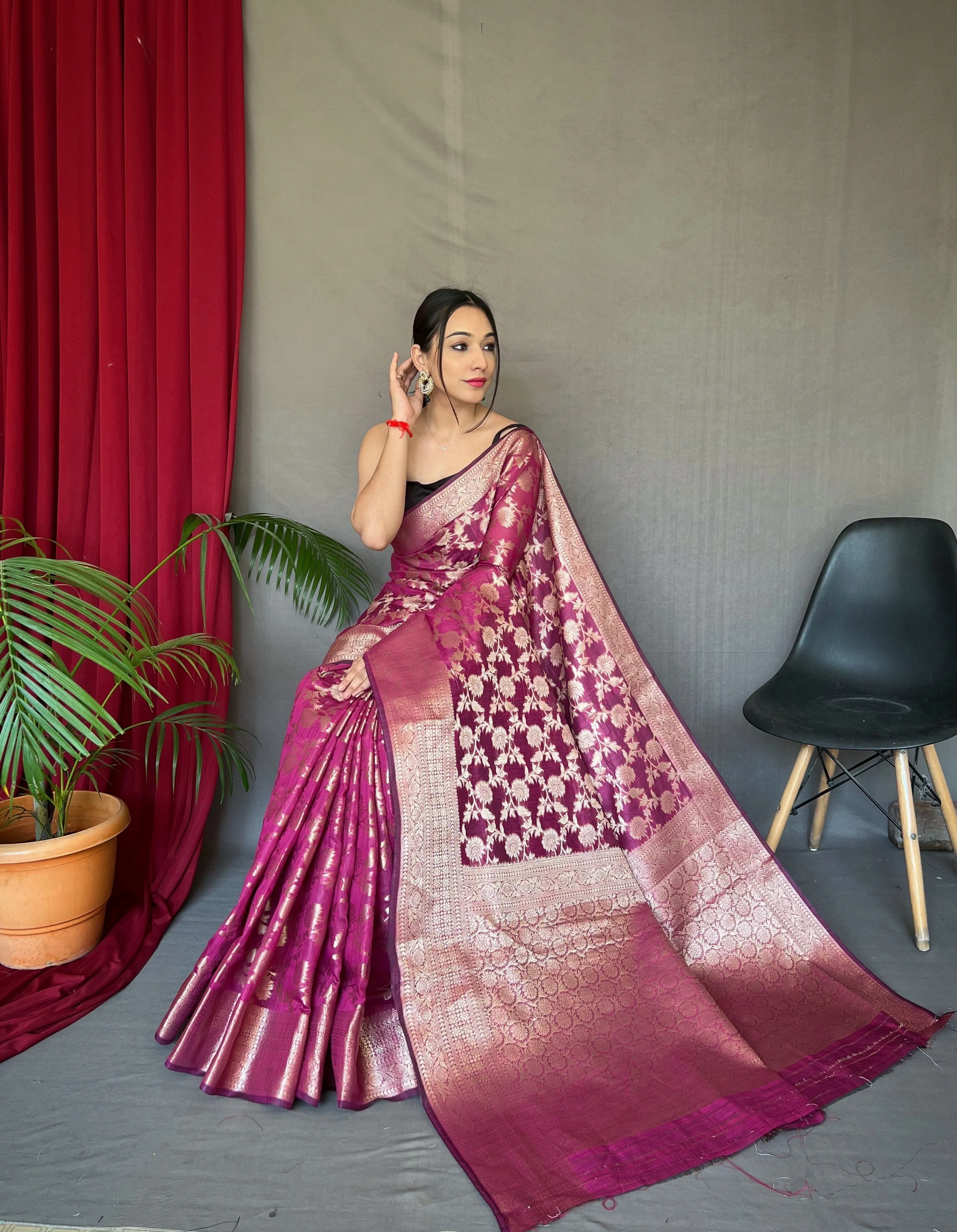 Burgundy Saree in Cotton Linen