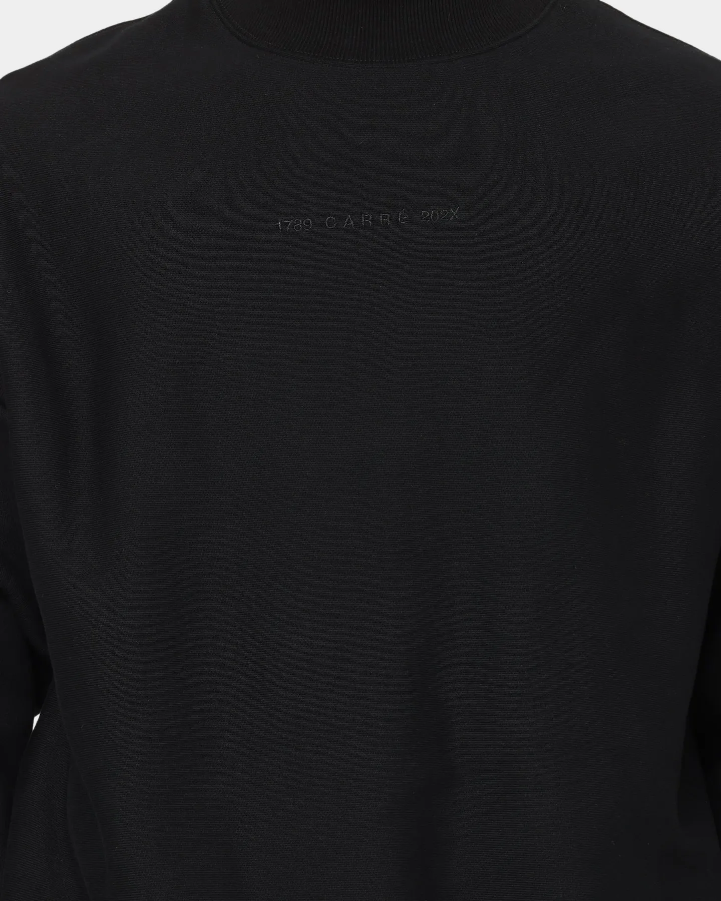 Carré 202X Mock Oversized Crewneck Black