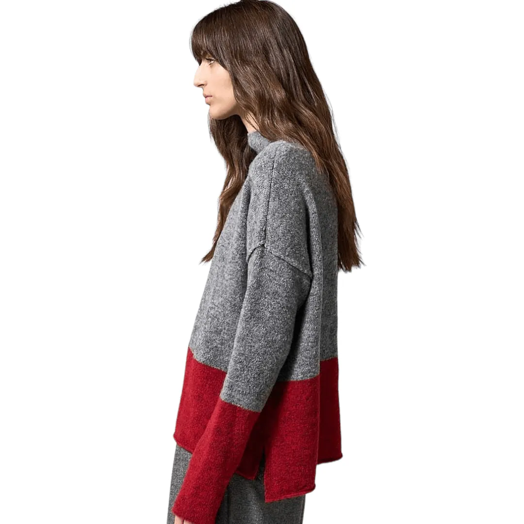 Chimney Neck Sweater Grey/Red