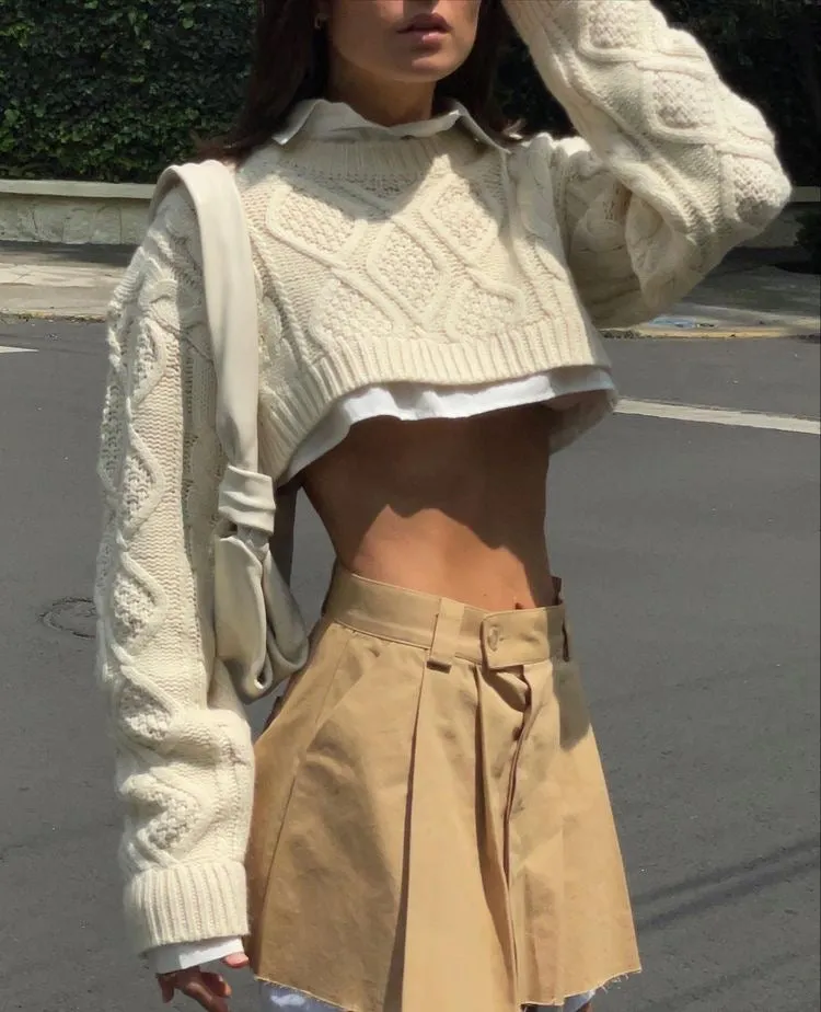 Fashionkova Nevio Knitted Crop Sweater