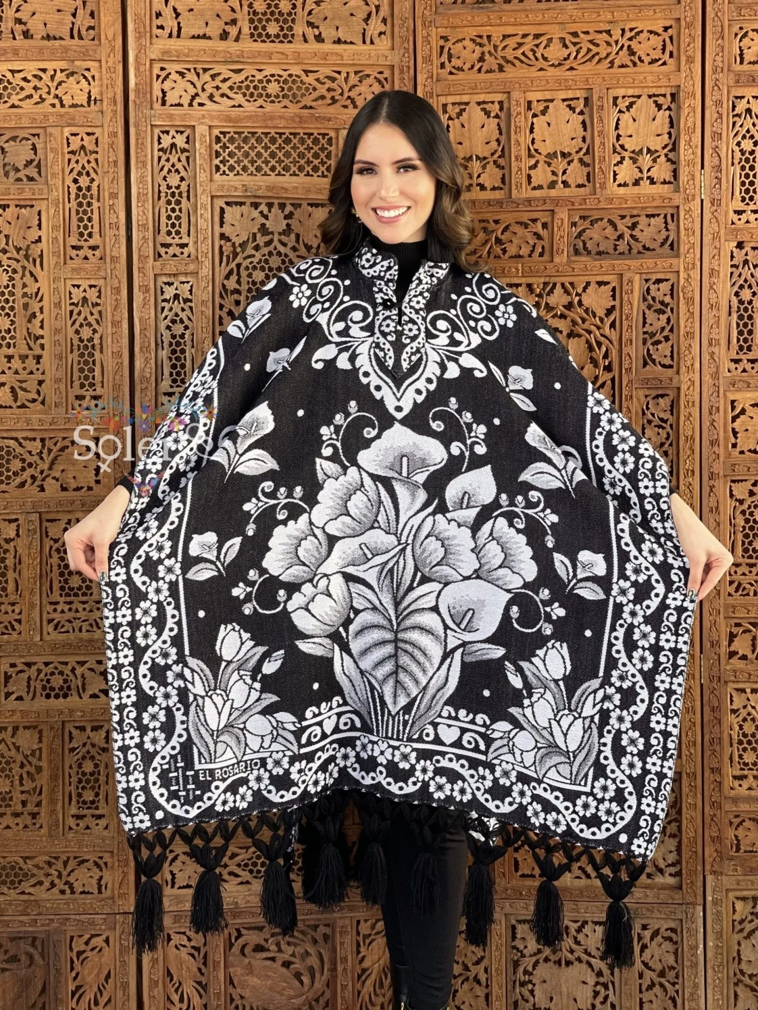 Mexican Traditional Calla Lily Poncho. Gaban Alcatraz Fino.