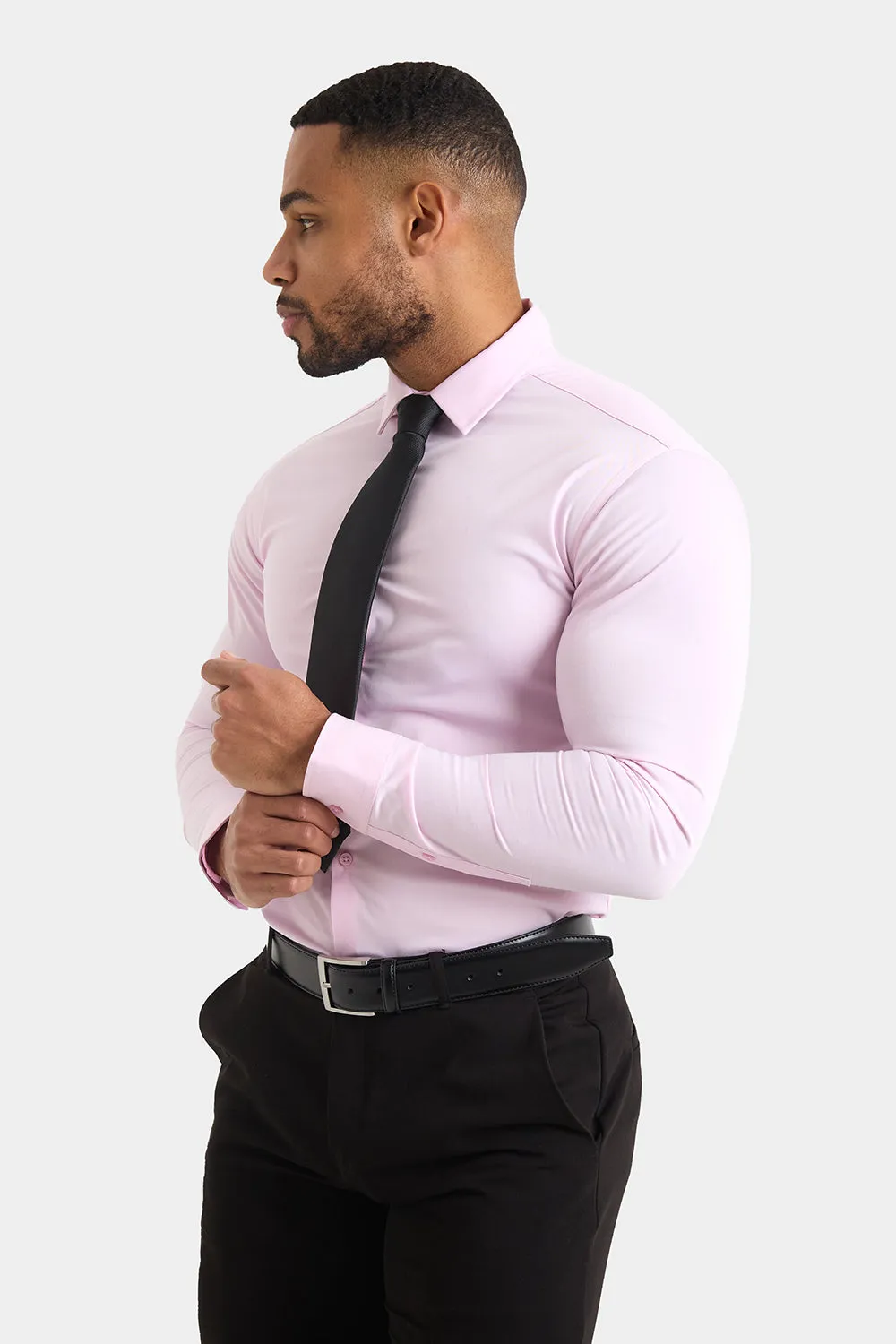 Muscle Fit Dress Shirt in Pink