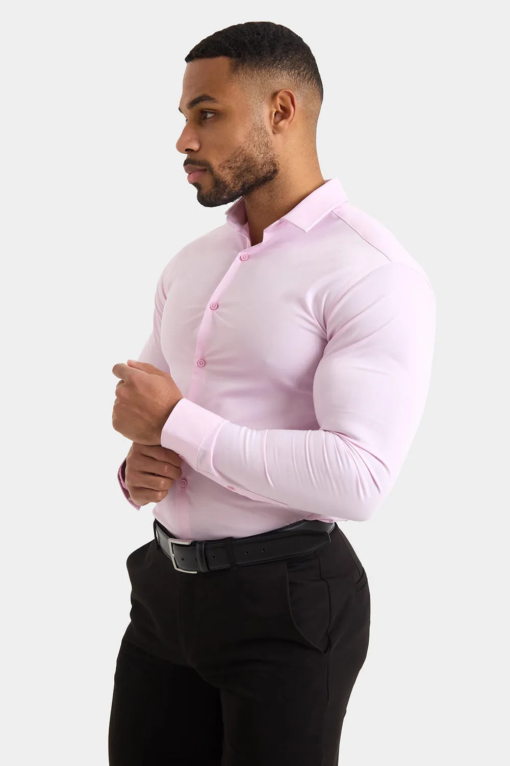 Muscle Fit Dress Shirt in Pink