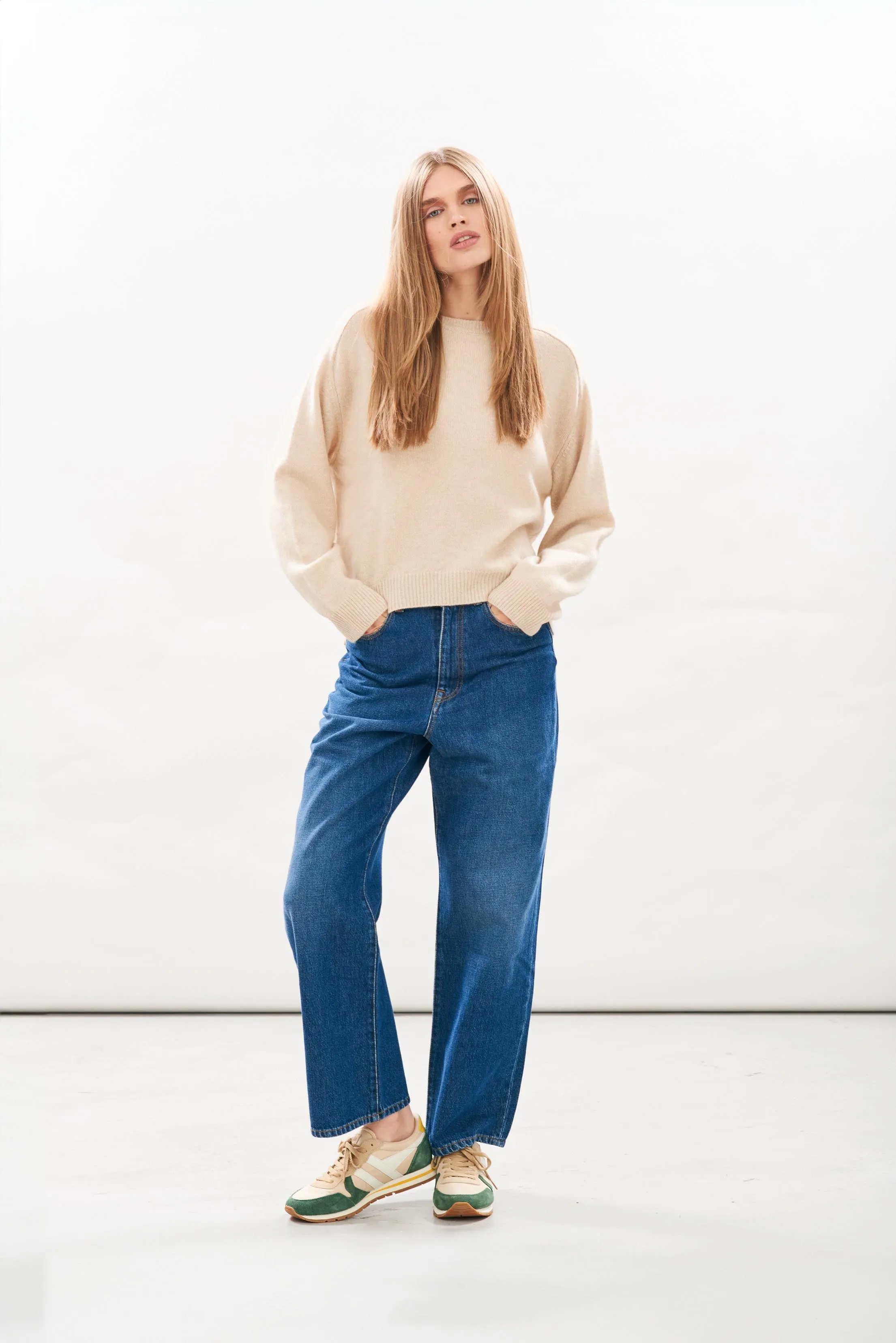 Oversize Heavy Cashmere Crew in Oatmeal