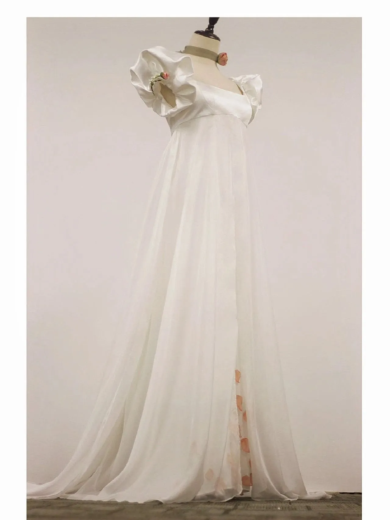 [Tailor Made Size] Lily Frost fall empire dress gown