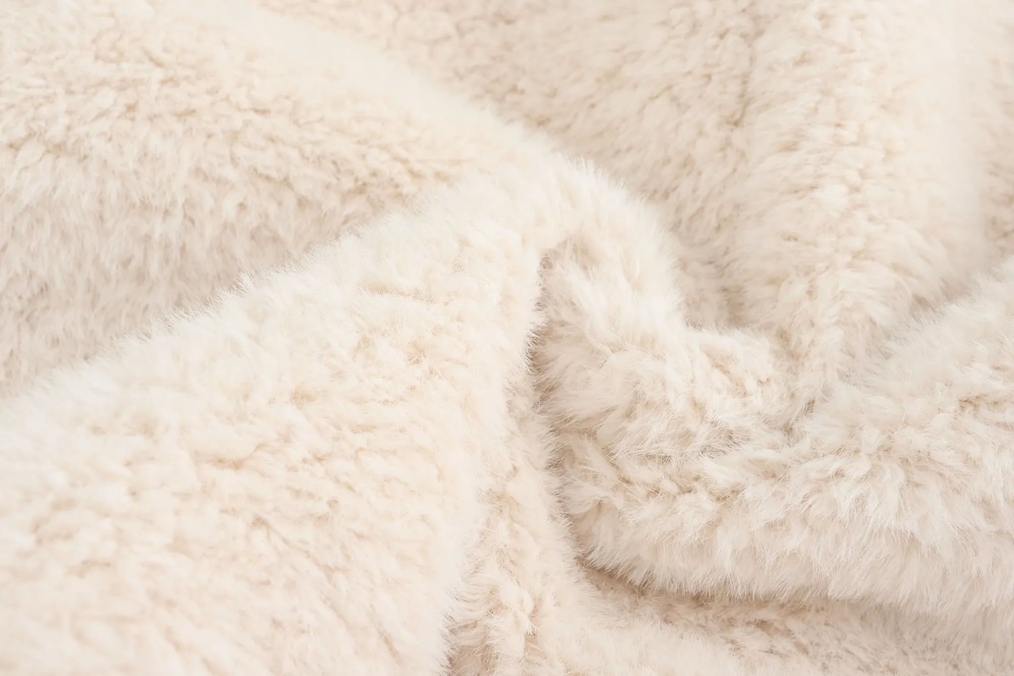 Teddy Shearling Bow Coat - White