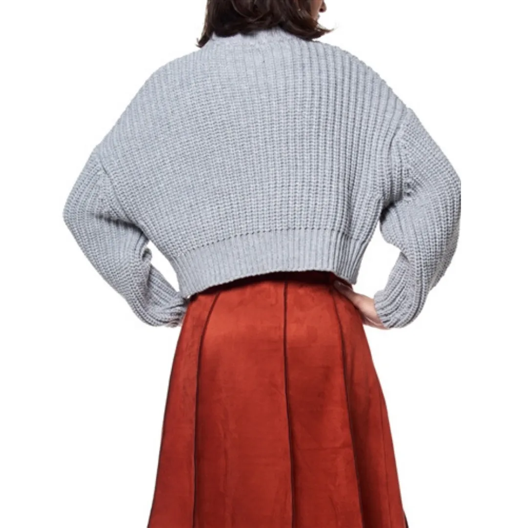 Unbalanced Bottom Comfy Crop Sweater