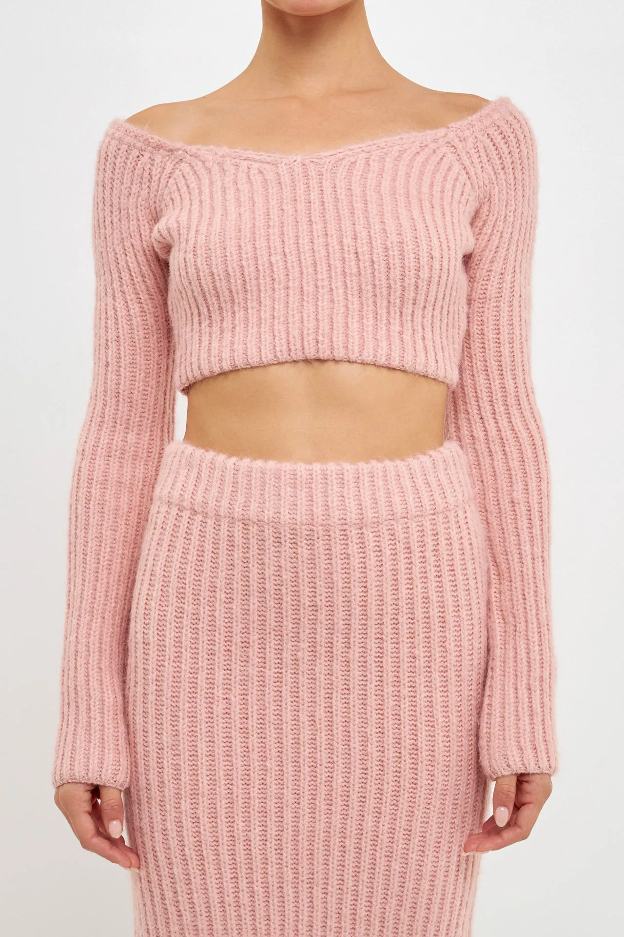 Women's Cropped Long Sleeve Sweater