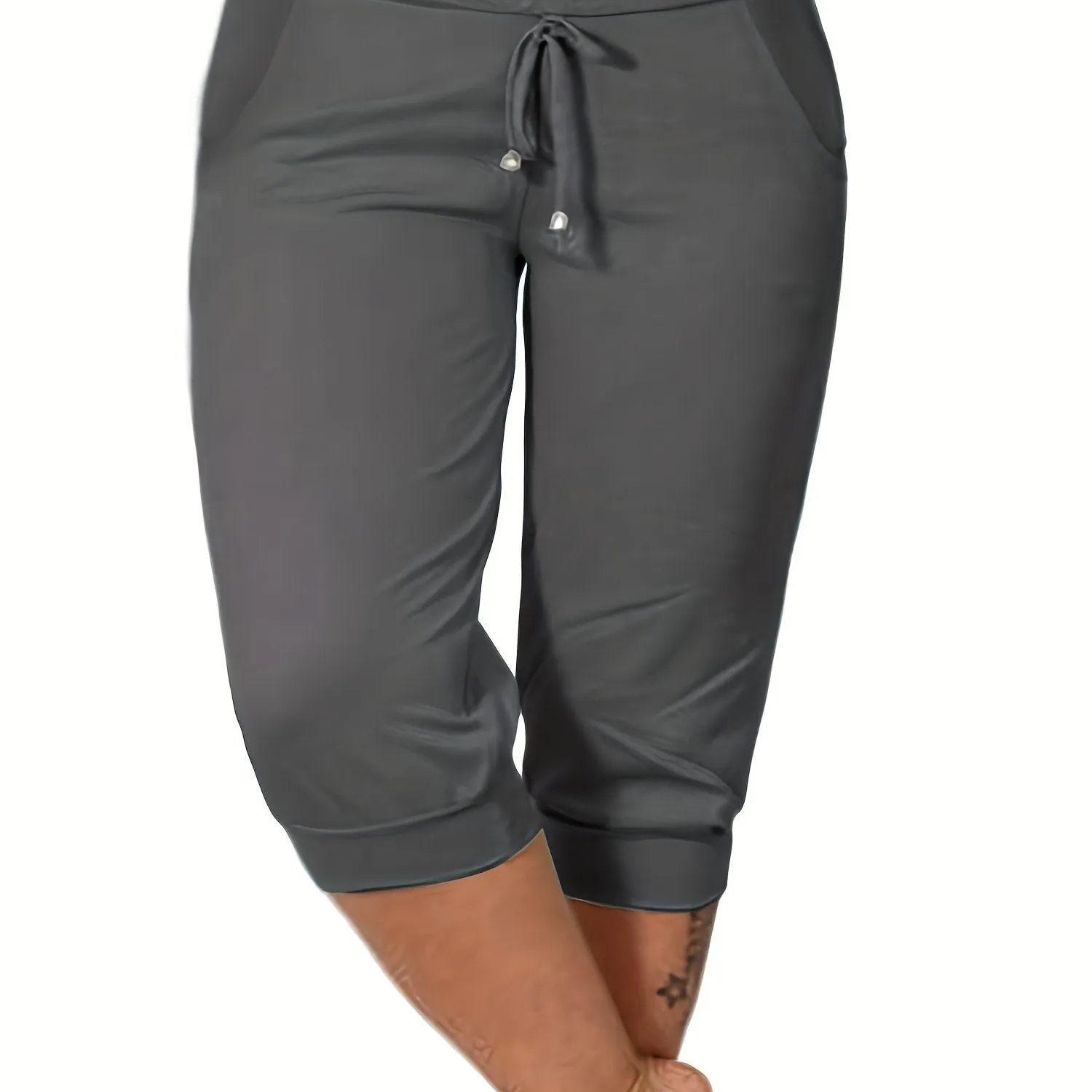 Women's Plus Size Solid Drawstring Capri Pants - Effortless Comfort for Casual Days